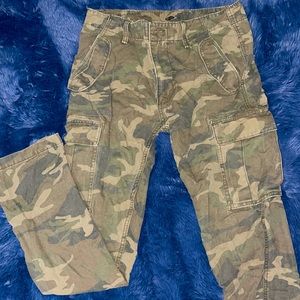 Old navy cargo pants